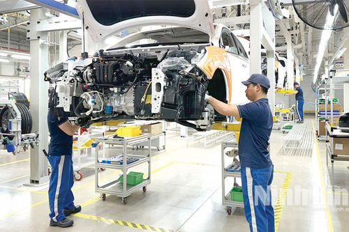 Tháo gỡ khó khăn về nguồn lao động cho doanh nghiệp
