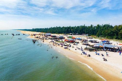 Phong Quảng vào mùa du lịch biển
