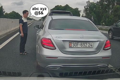 Tài xế tạt đầu xe khác rồi dừng giữa cao tốc Hà Nội - Hải Phòng để tranh cãi