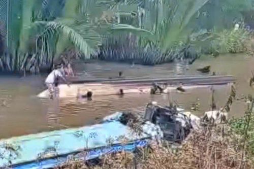 Kiểm tra, chấn chỉnh hoạt động đưa rước sau vụ lật thuyền chở khách vào chùa Hưng Thiện