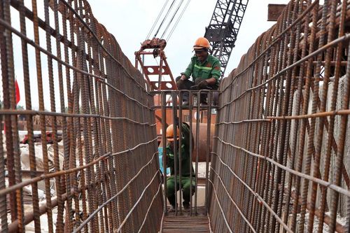 Đảm bảo vật liệu, tăng tốc thi công cao tốc Cà Mau - Cái Nước