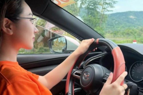 Từng hủy cưới trước 1 tuần, nữ ca sĩ quyết định 'ngừng yêu' phát triển sự nghiệp: Giờ điều hành doanh nghiệp riêng, không thiếu đại gia vây quanh