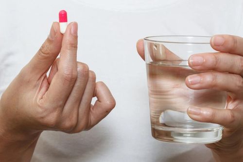 Bác sĩ nói gì về nỗi lo uống thuốc phóng xạ dễ trở thành nguồn 'phát xạ di động'
