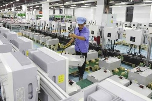 EU cấm thiết bị biến tần Trung Quốc trong các dự án năng lượng sạch dùng vốn công