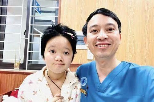 6 tháng hôn mê sâu do xuất huyết não cô bé 15 tuổi ở Hải Phòng hồi sinh kỳ diệu