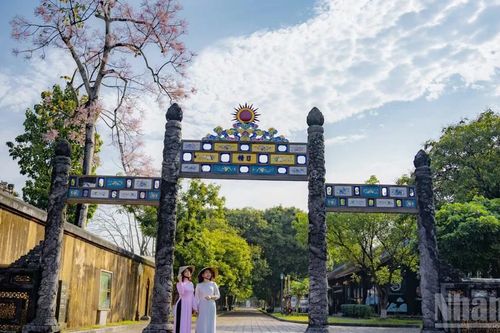 Phát triển du lịch Huế: Từ miền đất di sản đến đô thị xanh quốc gia