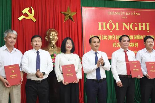 Điều động, luân chuyển lãnh đạo chủ chốt xã Trà Tập