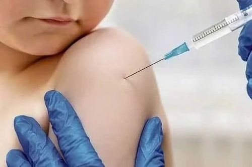 'Ma trận' vắc-xin: Mục tiêu kinh doanh 'nặng' hơn lợi ích sức khỏe?