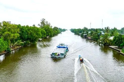 Phát hiện thi thể trôi sông là nhân viên một trường THPT ở Cà Mau