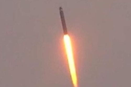 Tên lửa Sineva tốc độ Mach 24, tầm bắn 11.500km, công nghệ MIRV: SLBM mang kỷ lục tầm bắn vô đối