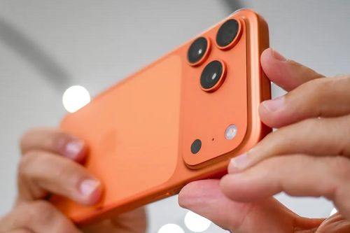 iPhone 17 Pro Max 'thất thế', pin của một đối thủ vượt trội hoàn toàn
