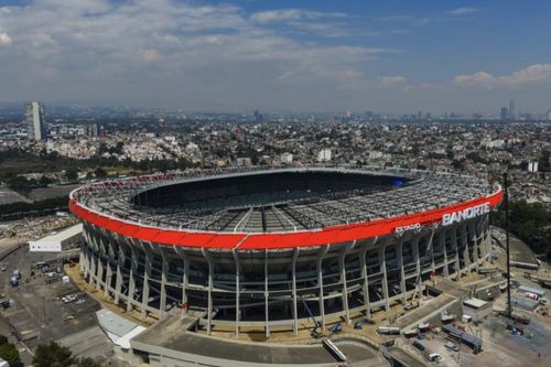 Giá vé World Cup ngoài tầm với, giấc mơ cổ vũ xa vời với người Mexico