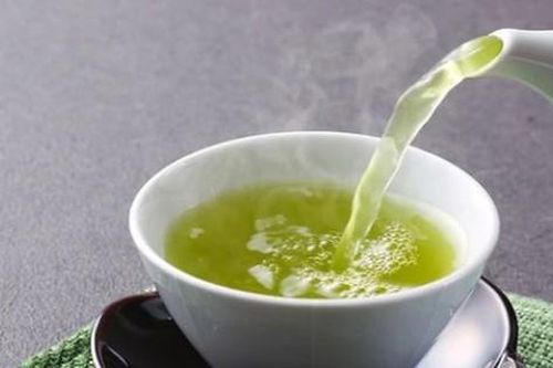 3 lợi ích đặc biệt mà nam giới có được nhờ thường xuyên uống trà xanh