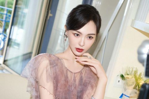 Đường Yên bị 'lép vế' trước Triệu Lệ Dĩnh và Dương Mịch