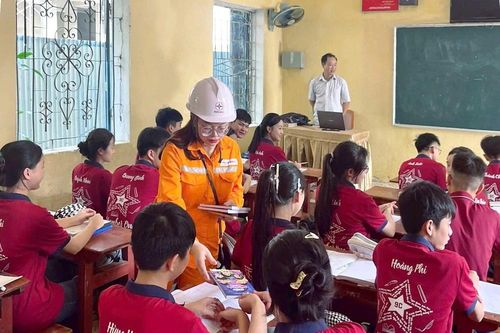 Đa dạng hình thức tuyên truyền tạo chuyển biến thực chất về an toàn điện trong cộng đồng
