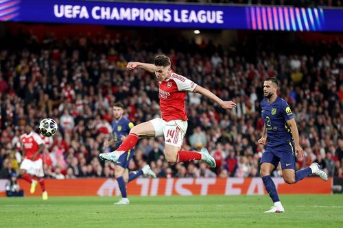 Arsenal vào chung kết Champions League sau 20 năm chờ đợi