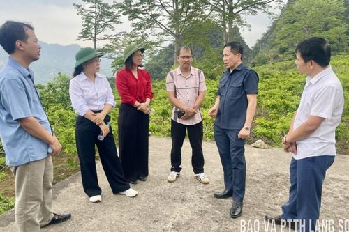 Thường trực HĐND tỉnh khảo sát các công trình cấp nước sạch nông thôn tại xã Điềm He và xã Nhân Lý
