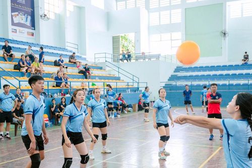 Phát triển bóng chuyền hơi nhờ nguồn xã hội hóa
