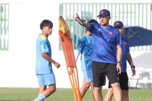 HLV Cristiano Roland: U17 Việt Nam đã giải mã thành công U17 Yemen