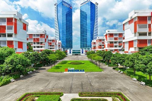 Tuyển sinh 2026: 17 điểm khối C00 nên chọn trường nào ở Hà Nội, TP.HCM?