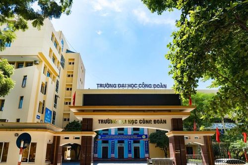 Tuyển sinh 2026: 21 điểm khối D nên chọn trường nào ở Hà Nội, TP.HCM?