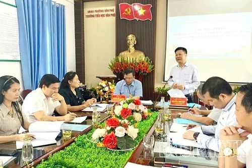 Bồi dưỡng năng lực triển khai chương trình dạy bơi an toàn cho giáo viên cốt cán 17 tỉnh, thành phố phía Bắc