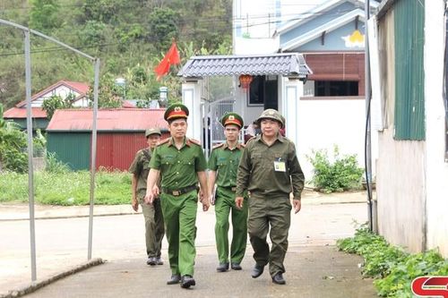 Giữ vững an ninh trật tự ngay từ cơ sở