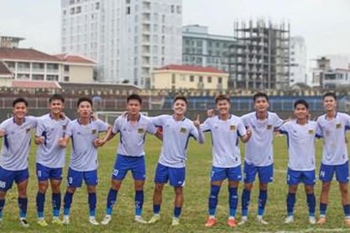 CLB Bóng đá Huế khởi đầu lượt về bằng chiến thắng '3 sao'