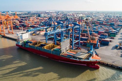 Phương án nào bảo đảm an toàn cho tàu tới 48.000 DWT giảm tải ra vào bến cảng Đình Vũ?