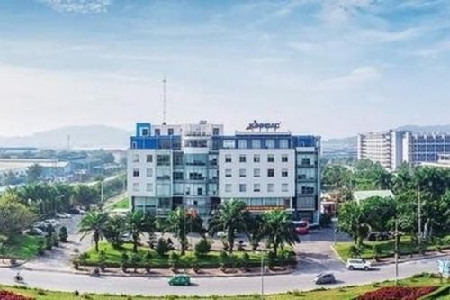 Vợ Chủ tịch Kinh Bắc muốn gom 8 triệu cổ phiếu KBC giữa lúc lợi nhuận doanh nghiệp lao dốc