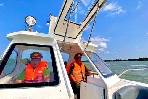 Hiệu quả mô hình Câu lạc bộ phòng, chống khai thác khoáng sản trái phép ở xã đảo