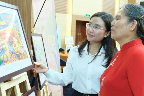 Những hình ảnh ấn tượng trong ngày khai mạc Đại hội bất thường khóa IV Hội Bảo vệ quyền trẻ em Việt Nam
