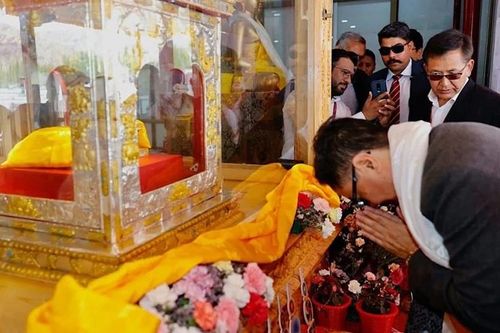 Bộ trưởng Ấn Độ và hàng trăm tăng sĩ chiêm bái xá lợi Phật tại Leh