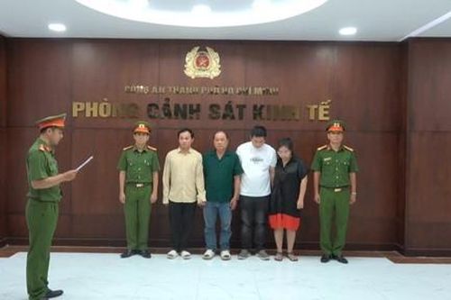 Sản xuất giấm ăn từ a-xit công nghiệp, giám đốc Công ty Thư Trần Hớn bị bắt