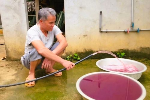 Giếng nước khoan đổi màu tím ở Thanh Hóa: Nhiều chỉ số vượt xa quy chuẩn