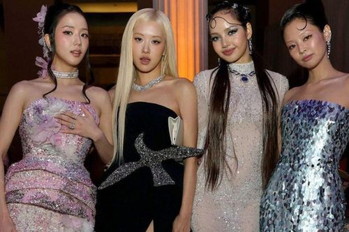 BLACKPINK 'đại náo' Met Gala 2026, gây nhiều tranh cãi
