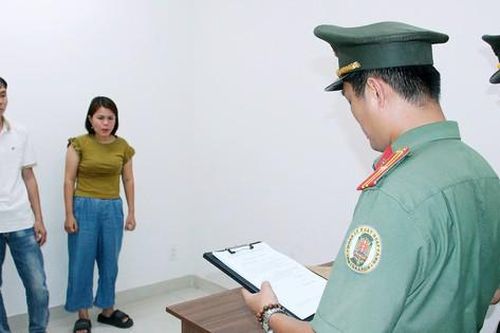Khởi tố vợ chồng doanh nhân tổ chức cho người nước ngoài lưu trú trái phép tại Việt Nam