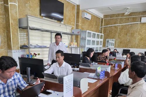Cà Mau mở rộng nguồn tuyển dụng cán bộ người dân tộc thiểu số