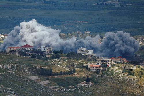 Israel tiếp tục không kích Lebanon giữa lệnh ngừng bắn