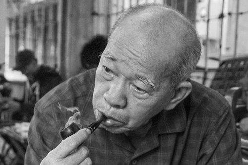 Nhà thơ Phạm Thiên Thư qua đời