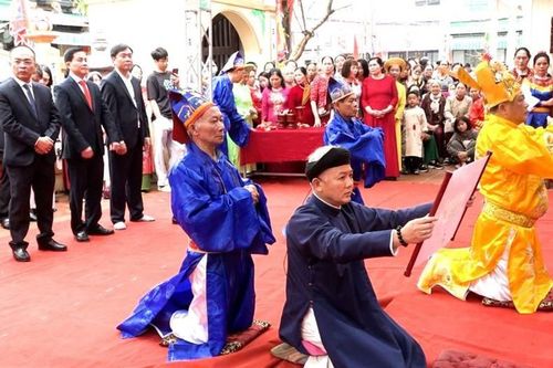 Làng Vệ Yên giữ hồn lễ hội Đông Hải Đại vương