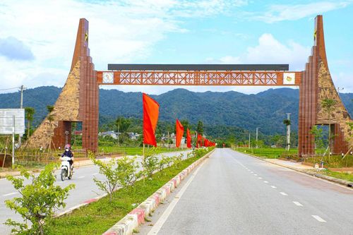 Về lại vùng căn cứ địa cách mạng Mường Phăng, Điện Biên