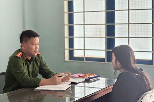 Kịp thời giải cứu bé gái 14 tuổi bị dụ dỗ đi làm 'việc nhẹ, lương cao'