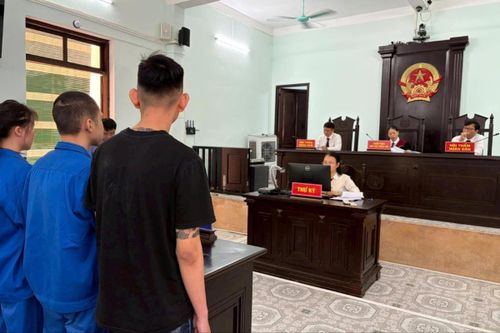 Cùng chơi cùng chịu!