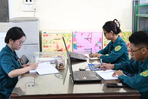 Lo chuyện học cho dân quân tự vệ