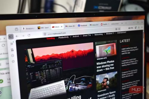 Mở 10 tab cùng lúc, Brave thắng sốc cả Chrome