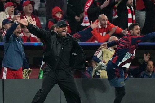 Trọng tài khiến Bayern Munich phẫn nộ rời Champions League