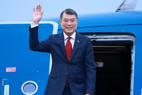 Thủ tướng Chính phủ Lê Minh Hưng lên đường dự Hội nghị cấp cao ASEAN