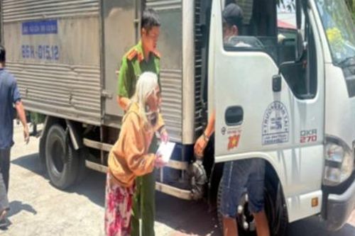 Hai mẹ con đi lạc nhiều giờ từ TP HCM tới Lâm Đồng