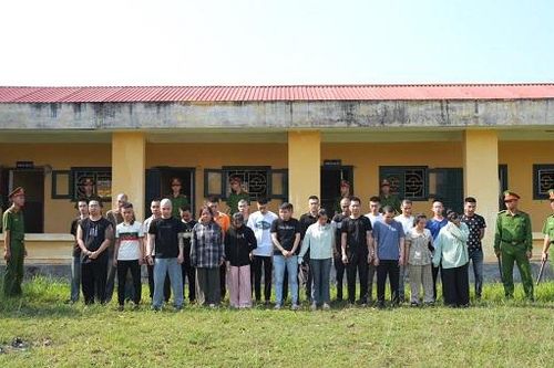 Đường dây lừa đảo xuyên quốc gia chiếm đoạt hàng nghìn tỷ đồng từ đầu tư tiền ảo bị triệt phá